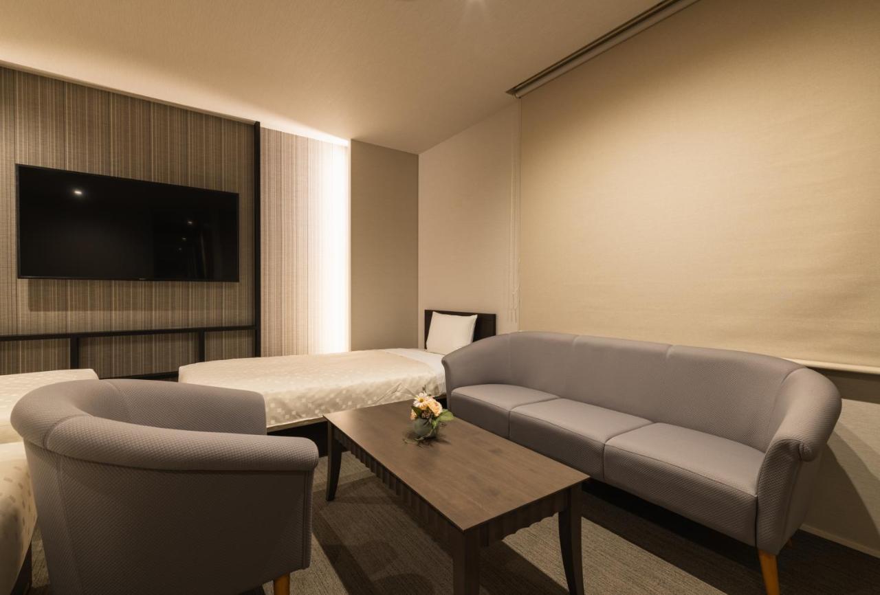 Grand Base Hakata Naraya Otel Fukuoka  Dış mekan fotoğraf